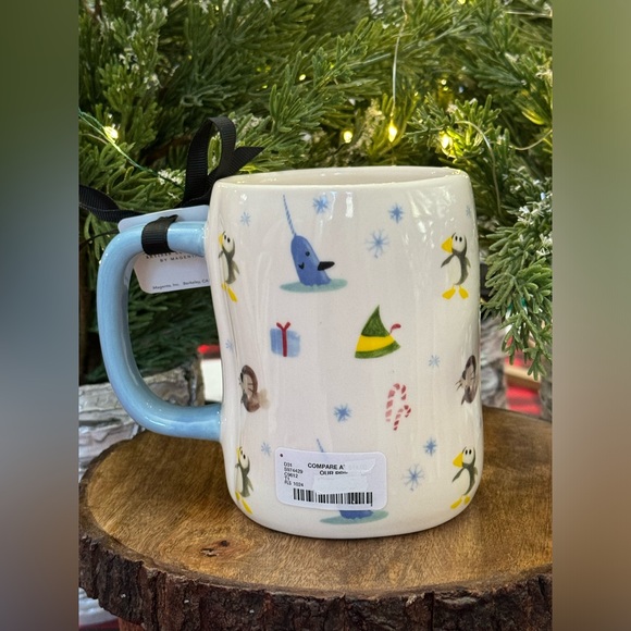 ✨ Brand NEW w/Tags Rae Dunn elf Collection SANTA’S HELPER Mug ✨ - Picture 3 of 12